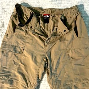 These are size large short for a 32" inseam. like new. no rips, tears, stains.